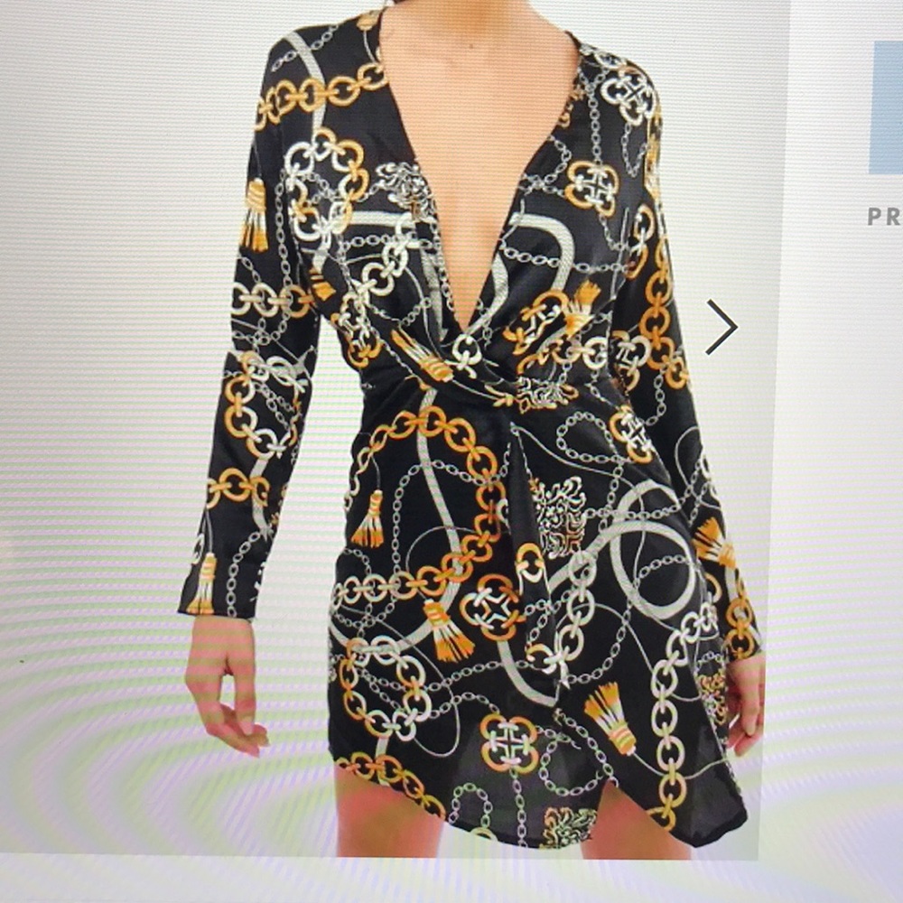 Black Chain-Print Wrap Midi Dress - Picture 4 of 13